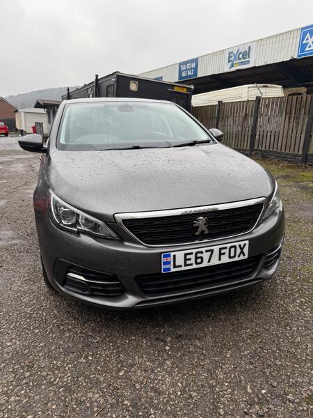 PEUGEOT 308 1.5 BlueHDi Active